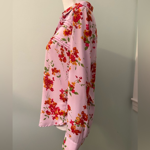 Nanette Nanette Lepore Pink Floral Long Sleeve Button Down Blouse - Picture 6 of 10